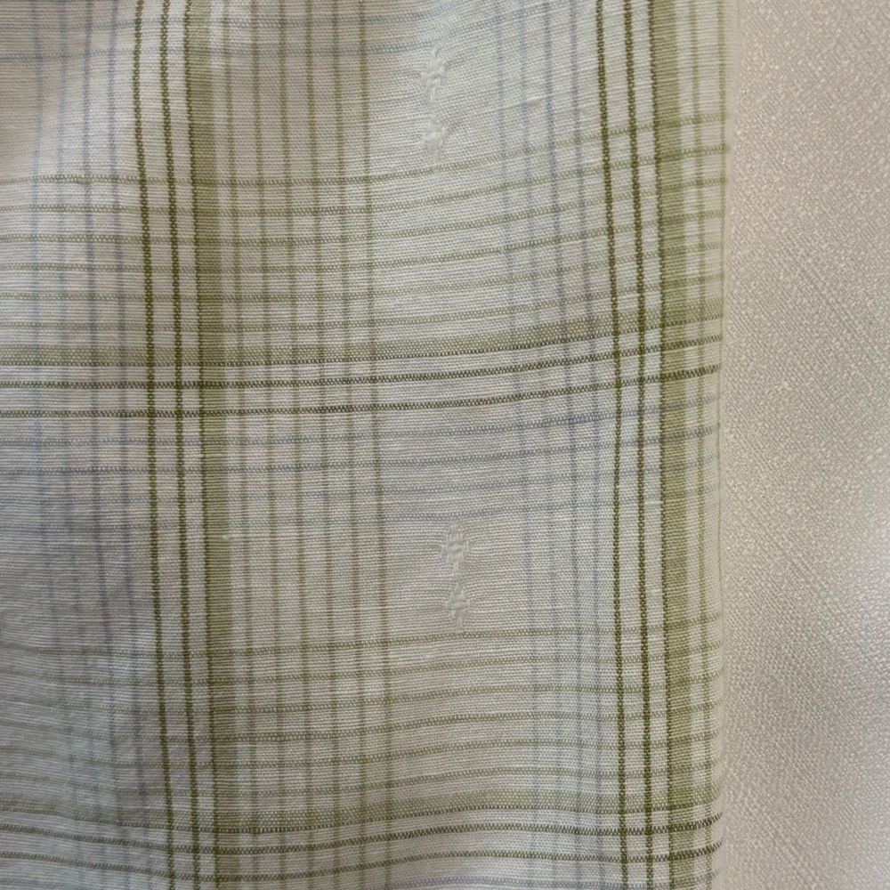 BANANA REPUBLIC Plaid Short Sleeve Button Front Shirt Size Medium